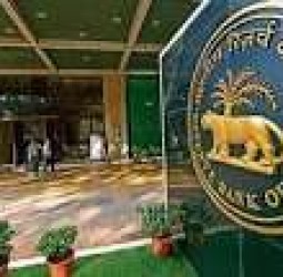 இந்தியாவின் ஜிடிபி வளர்ச்சி 7.4% ஆக உயர்த்தி கணிப்பு: ஆர்பிஐ