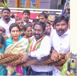 சுசீந்திரத்தில் நேற்று தாணுமாலய சுவாமி திருக்கோவில் மார்கழி பெருந்திருவிழா