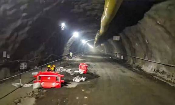 புல்லட் ரயில் திட்டத்துக்கான சுரங்கப் பணி நிறைவு!