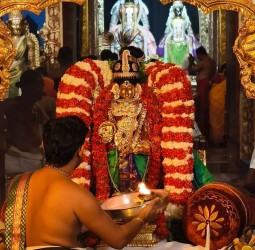 *நாட்டியாஞ்சலி வைபவத்துடன் ஊஞ்சல் தாலாட்டு வைபவம்...!*