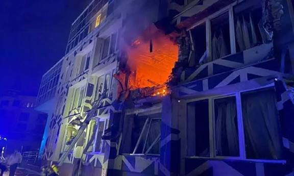 உக்ரைன் மீது ரஷியா ஒரே வாரத்தில் 1,100 டிரோன்கள் தாக்குதல்: ஜெலன்ஸ்கி குற்றச்சாட்டு