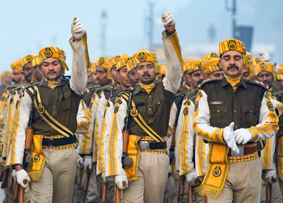 தில்லி குடியரசு தின விழா அணிவகுப்பு: கடற்படைக்கு விருது