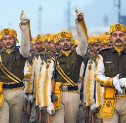 தில்லி குடியரசு தின விழா அணிவகுப்பு: கடற்படைக்கு விருது