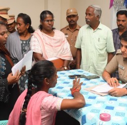 எஸ்பி .அனிதா தலைமையில் நேற்று சிறப்பு மனு முகாம்