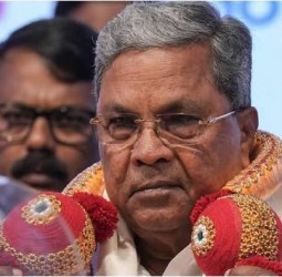 சித்தராமையா உள்ளிட்ட காங்கிரஸ் தலைவர்கள் கைது