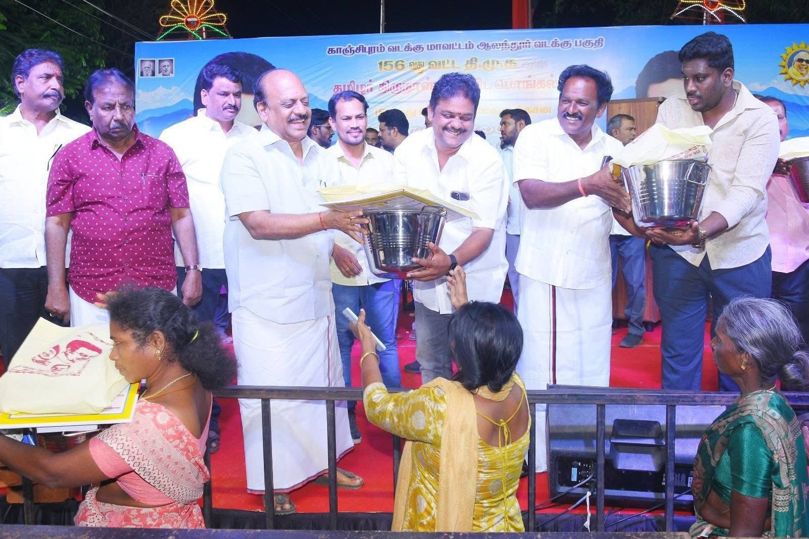 ஆலந்தூர் தொகுதி முகலிவாக்கத்தில் நடந்த திராவிட பொங்கல் விழா