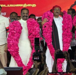 திருச்சியில் தொடங்கிய சமத்துவ நடைபயணத்தை மதுரையில் மதிமுக பொதுச் செயலாளர் வைகோ நிறைவு