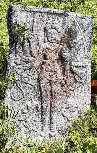 விழுப்புரம் அருகே 1,200 ஆண்டுகள் பழமை வாய்ந்த 3 கொற்றவை சிற்பங்கள் கண்டெடுப்பு
