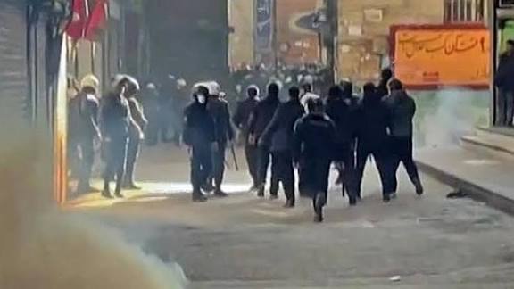 அமெரிக்கா, இஸ்ரேலின் பயங்கரவாத ஏஜெண்ட்களே போராட்டங்களை தூண்டிவிட்டனர்: ஈரான் குற்றச்சாட்டு