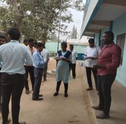 பேரணாம்பட்டில் தேர்தல் நடைபெறும் இடங்களை ஆய்வு மேற்கொண்ட ஆர். டி. ஓ ., சுபலட்சுமி !