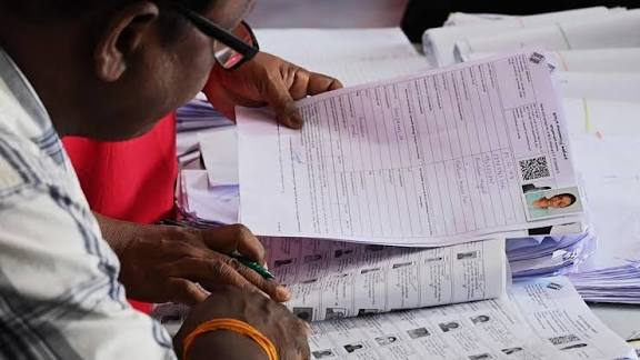 எஸ்ஐஆர் பணிக்காக மேற்கு வங்கத்தில் ஆன்லைன் விசாரணை விரைவில் தொடக்கம்