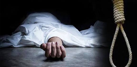 மனைவியை கொன்றுவிட்டு கணவா் தூக்கிட்டு தற்கொலை