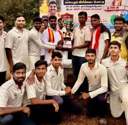 செய்யாறில் த.வெ.க., சார்பில் மாவட்ட அளவிலான கிரிக்கெட் போட்டி !