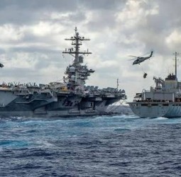 ஈரானை தாக்க தயாராகிறதா அமெரிக்கா? - மத்திய கிழக்குக்கு வந்த விமானம் தாங்கி போர்க்கப்பல்கள்!