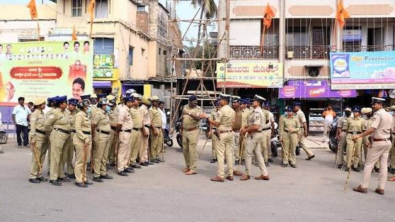 காங்கிரஸ் - பாஜகவினர் மோதல்: கர்நாடகாவின் பெல்லாரியில் 144 தடை உத்தரவு