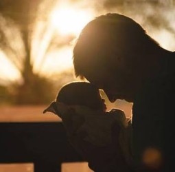 மூன்றெழுத்தில் அப்பா