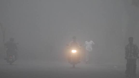 சென்னை உள்ளிட்ட வட மாவட்டங்களில் கடும் குளிரால் மக்கள் பாதிப்பு