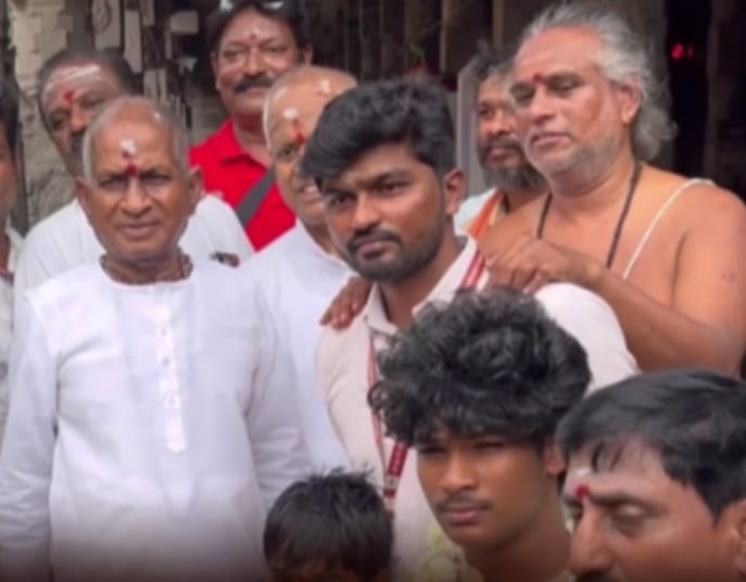 இளையராஜா புத்தாண்டு தரிசனம்