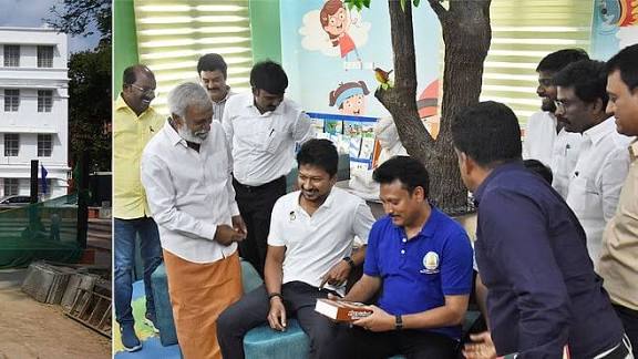 ரூ.4.58 கோடியில் கன்னிமாரா நூலகம் புதுப்பிப்பு: துணை முதல்வா் உதயநிதி திறந்து வைத்தாா்