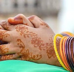 உ.பி.யில் மதச்சடங்கு பெயரில் கூட்டு பாலியல் வன்கொடுமைக்கு ஆளான பெண்