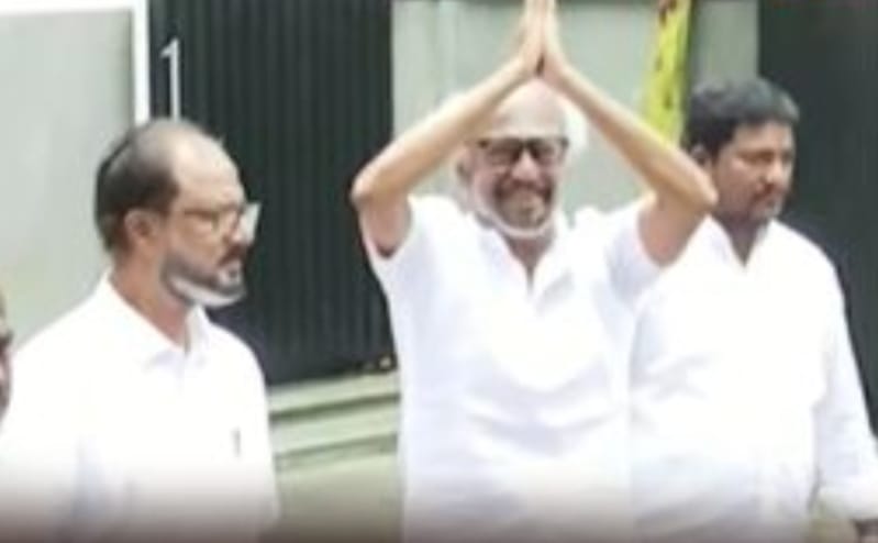 ரசிகர்களுக்கு சூப்பர் ஸ்டார் ரஜினி வாழ்த்து