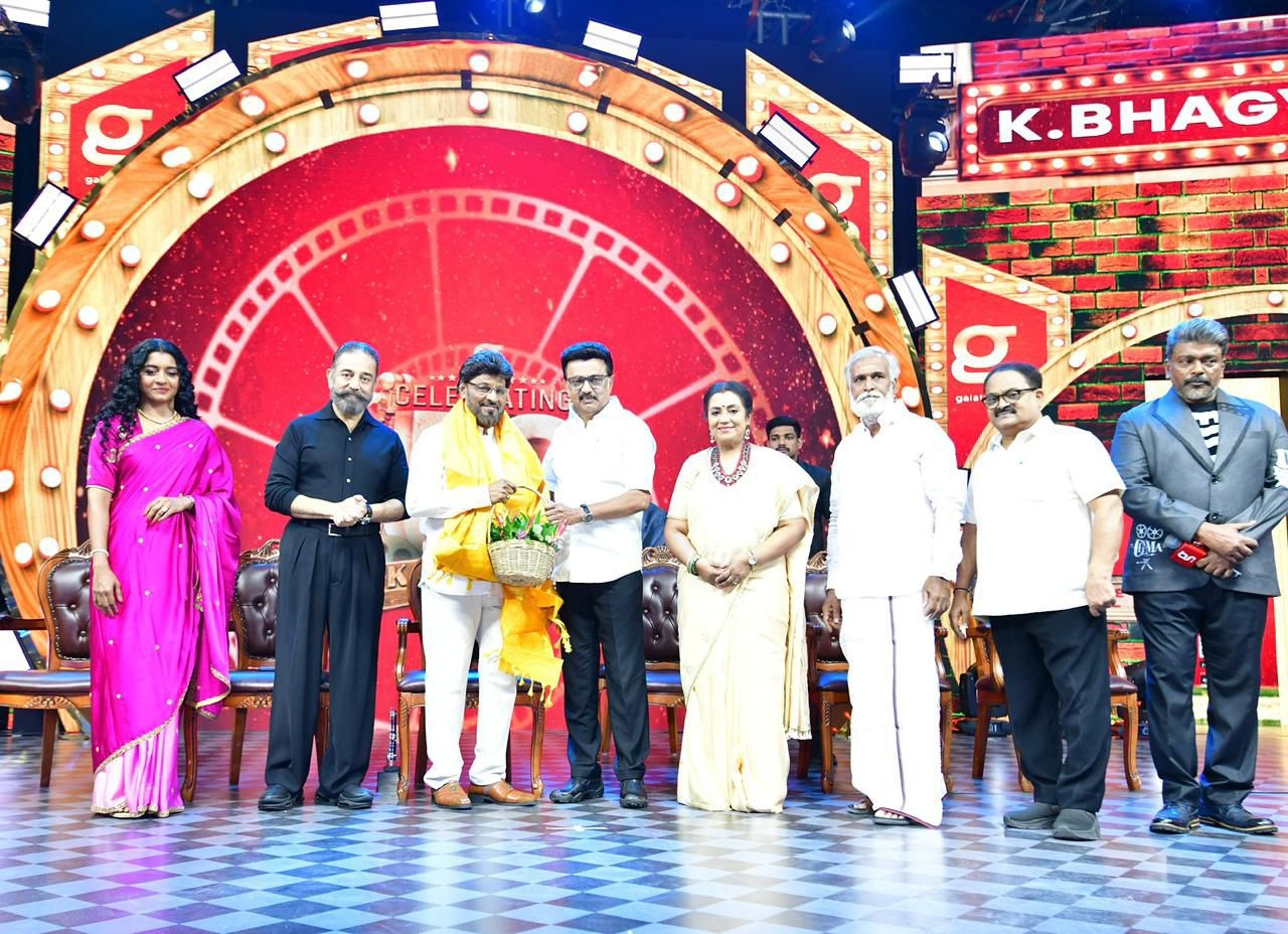 இயக்குநர் பாக்யராஜை முதல்வர் ஸ்டாலின் வாழ்த்தினார்