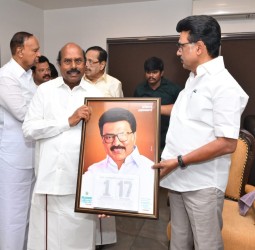 முதல்வர் ஸ்டாலினுக்கு புத்தாண்டு வாழ்த்து