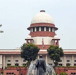 ஊழல் தடுப்பு சட்டத்தின் கீழ் மத்திய அரசு ஊழியா்களை மாநில காவல்துறை விசாரிக்க முடியும்: உச்சநீதிமன்றம் முன் அனுமதி தேவையில்லை