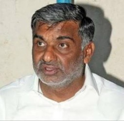 முன்னாள் அமைச்சர் கே.சி.வீரமணிக்கு எதிரான வழக்கு: சென்னை ஐகோர்ட் தள்ளுபடி