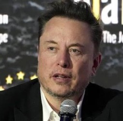 மனித மூளையில் பொருத்தும் நியூராலிங்க் சிப் உற்பத்தியை அதிகரிக்க திட்டம்’ - எலான் மஸ்க் @ 2026