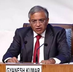 சட்டமன்ற தேர்தல் முன்னேற்பாடுகள்: ஆய்வு செய்ய தலைமை தேர்தல் கமிஷனர் குழு அடுத்த மாதம் தமிழகம் வருகை