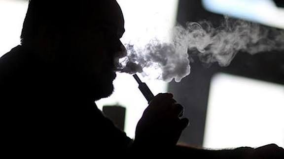 புகையிலை மற்றும் நிகோடின் பொருட்களுக்கு முழுமையான தடை விதித்தது ஒடிசா அரசு!
