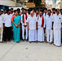 50-க்கும் மேற்பட்ட இளைஞர்கள் அமைச்சர் அன்பரசன் முன்னிலையில் தி.மு.க.வில் இணைந்தனர்