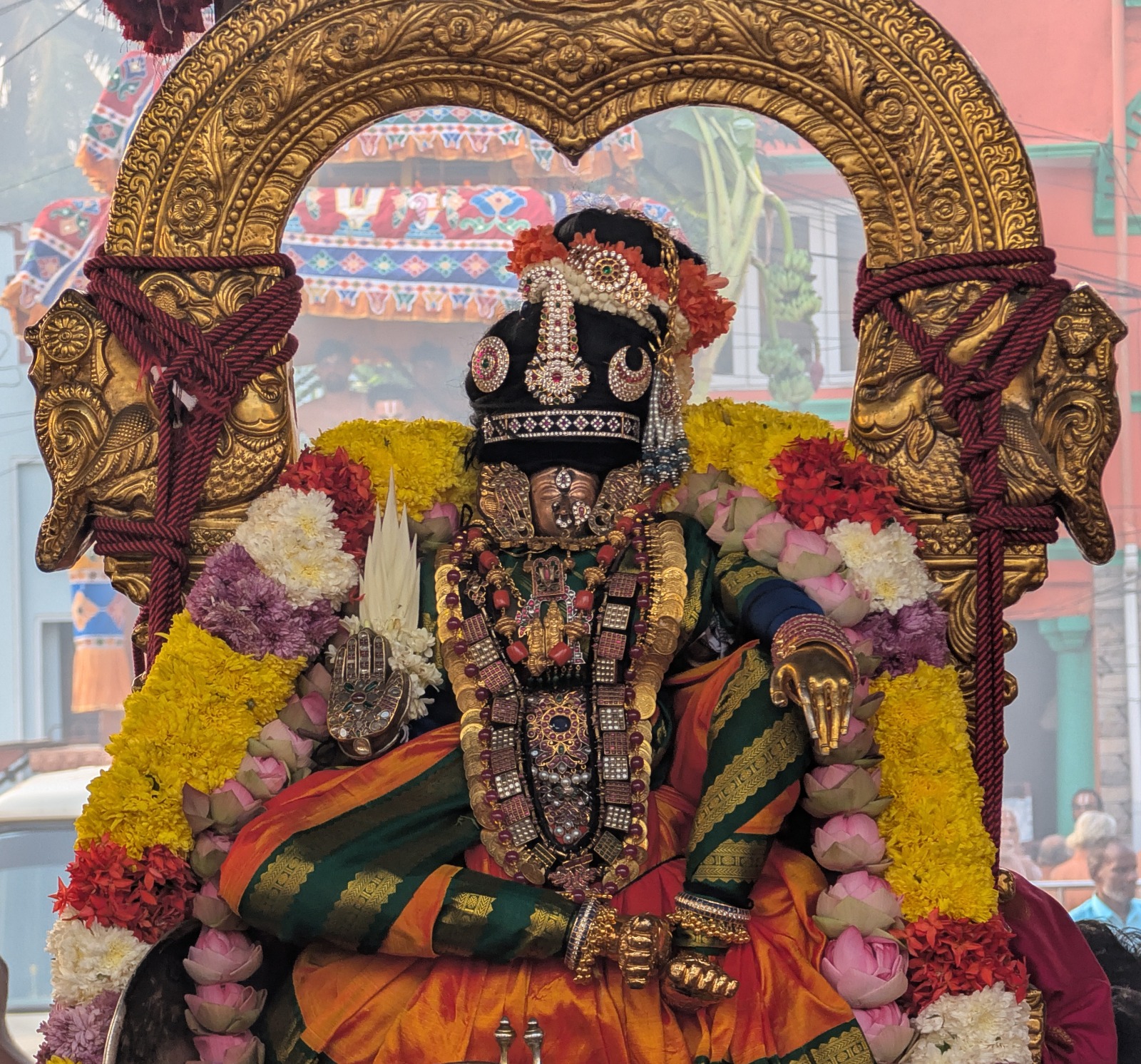 ஆண்டாள் நீராட்டு உற்சவம்