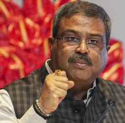 யுஜிசி விதிமுறைகளில் பாகுபாடு இல்லை: மத்திய கல்வி அமைச்சர் தர்மேந்திர பிரதான் உறுதி