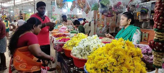 பூ - வியாபாரி !