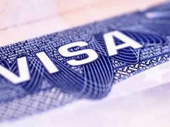 ஹெச்-1 பி விசாவை நிறுத்தியது அமெரிக்காவின் டெக்சாஸ் மாகாணம் : இந்தியா்கள் பாதிக்கப்பட வாய்ப்பு