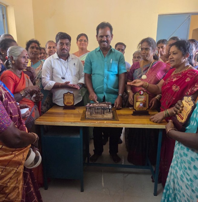 உலக மகளிர் தினத்தை முன்னிட்டு திருப்பத்தூர் மாவட்டம் அம்பலூர் ஊராட்சியில் அனைத்து மகளிர் கூட்டமைப்பு ...